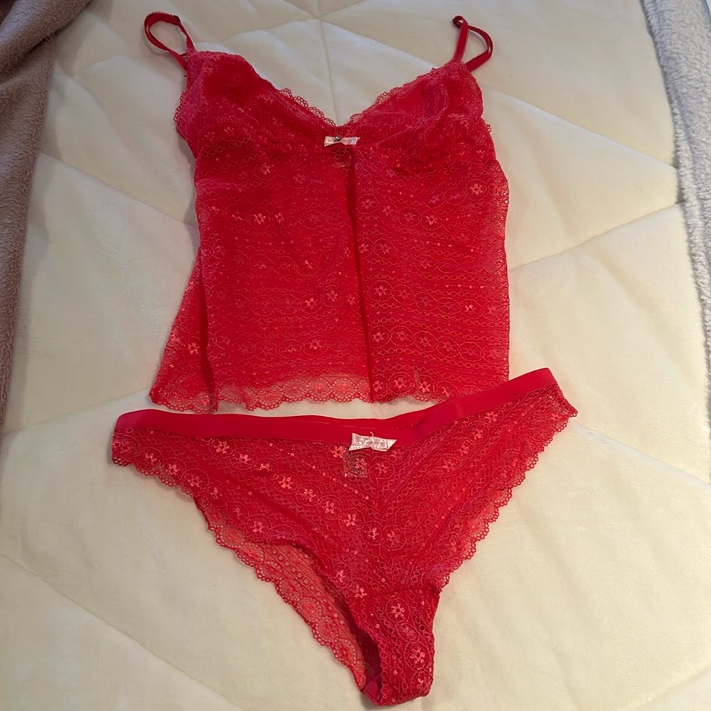 Victoria’s Secret Pout cami set